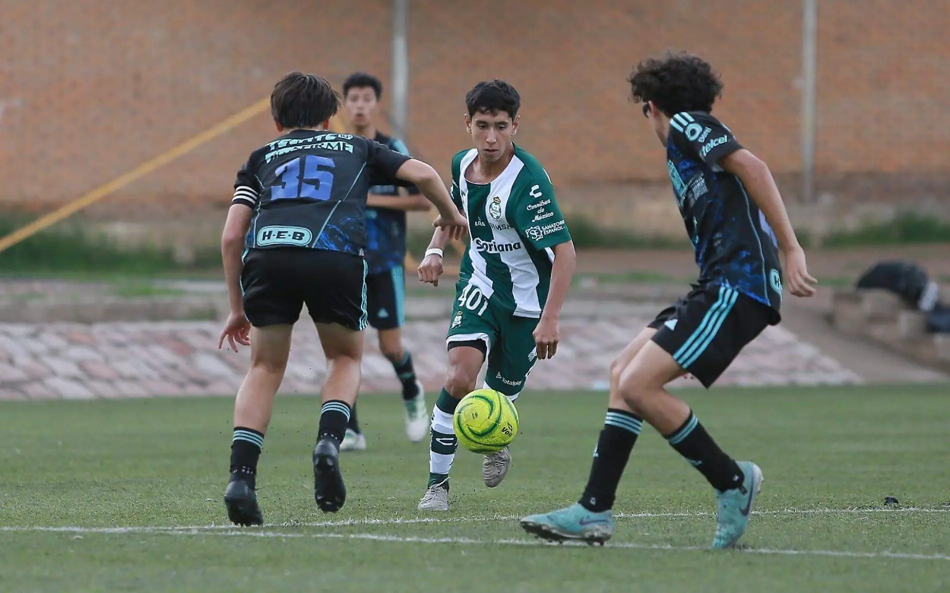 La fiesta de futbol infantil arrancó en la Copa Durango Francisco Villa